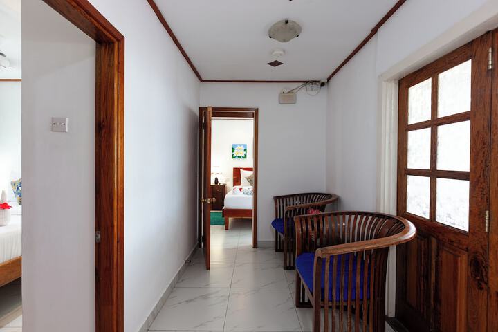 Room 12 of 111