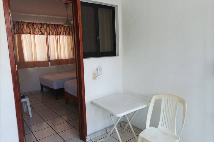 Room 4 of 42