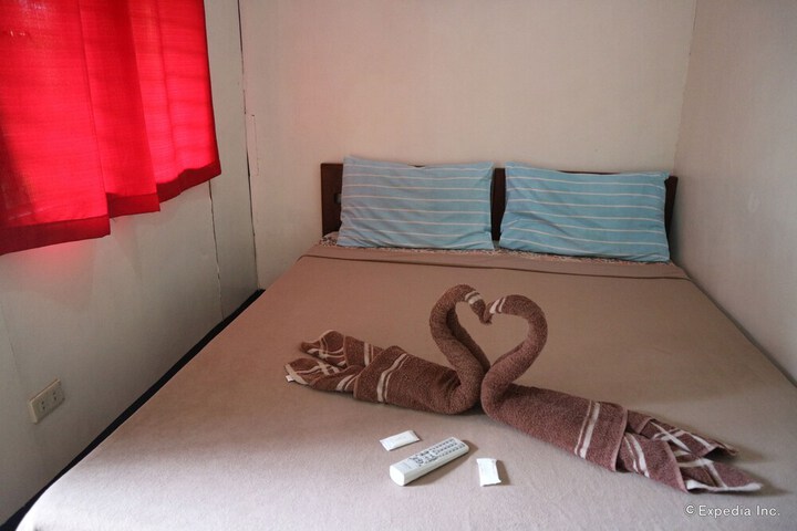 Room 12 of 42
