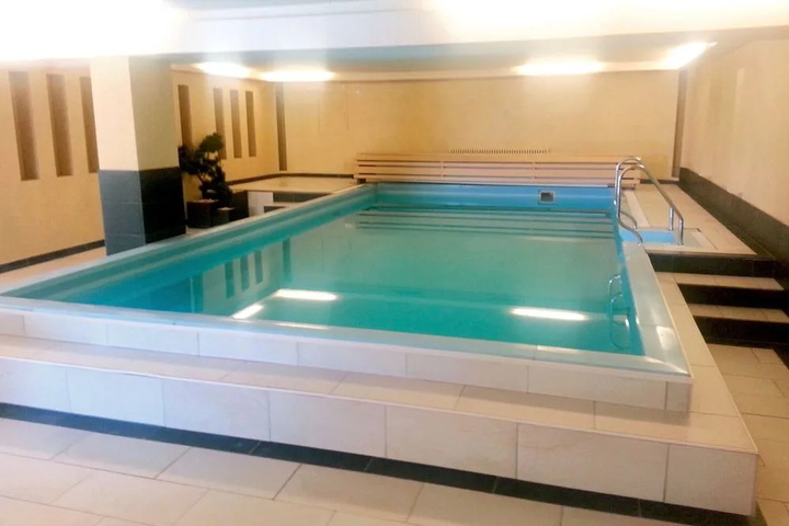 Pool 9 of 22