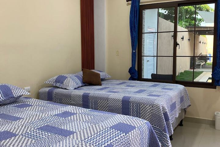 Room 8 of 17