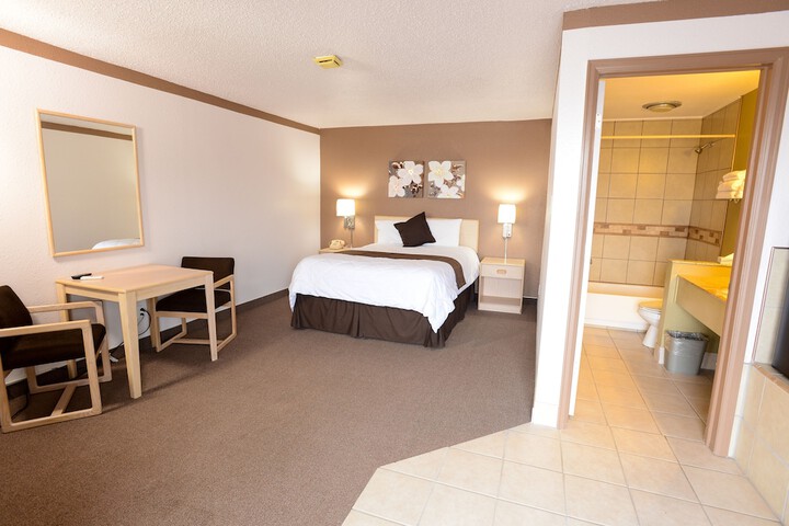 Room 2 of 31