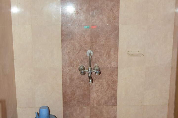 Room 21 of 35