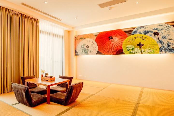 Room 21 of 56