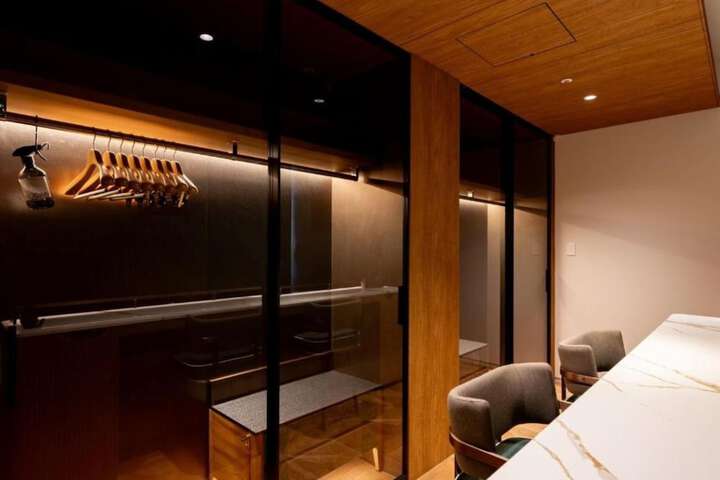Room 58 of 190