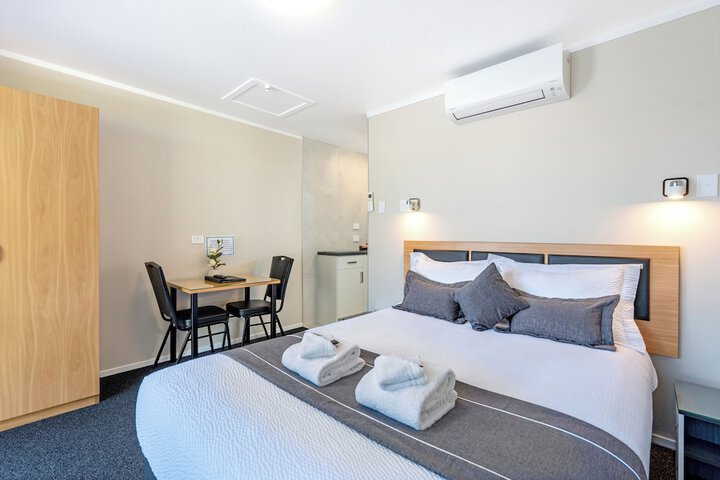Room 34 of 72