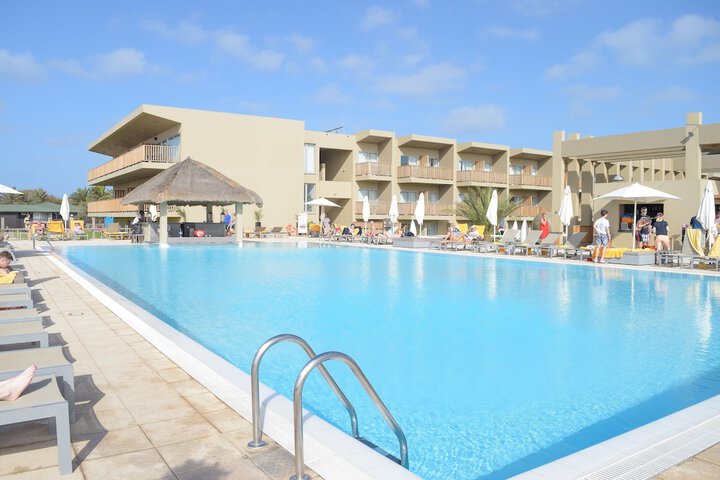 Pool 38 of 107