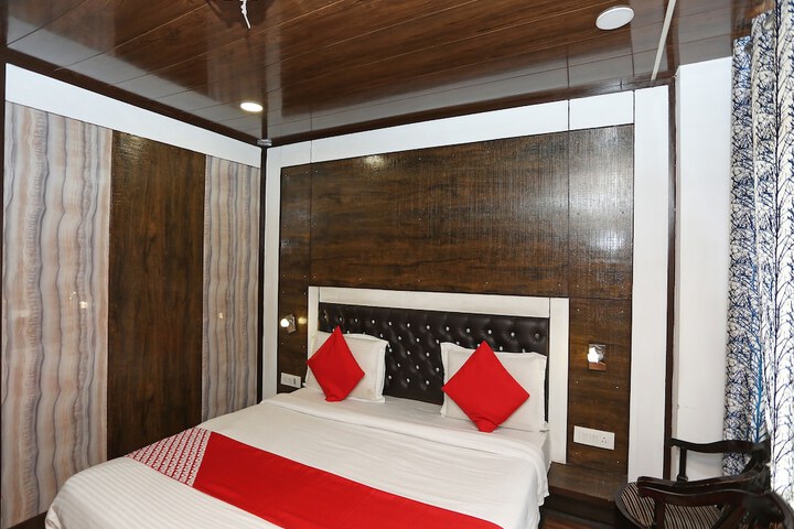Room 26 of 37