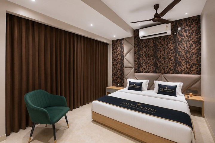 Room 26 of 61