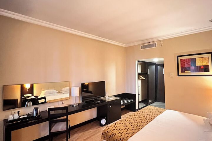Room 31 of 84