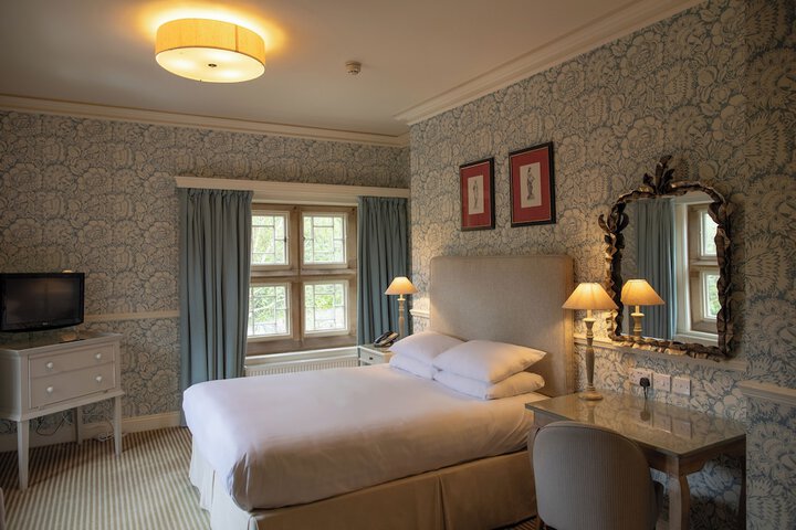 Room 14 of 50