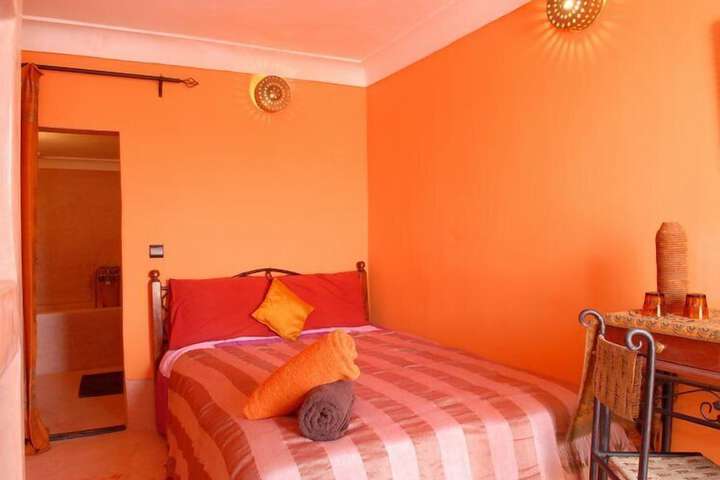 Room 8 of 34