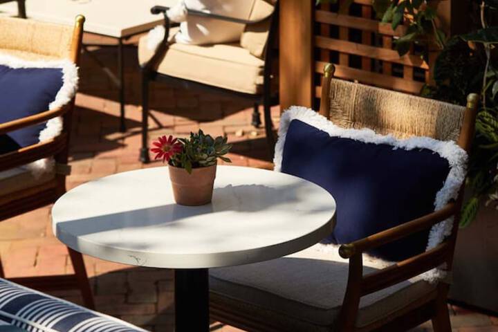 Terrace/Patio 24 of 34