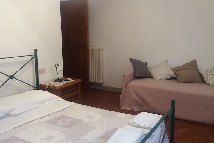 Room 15 of 26