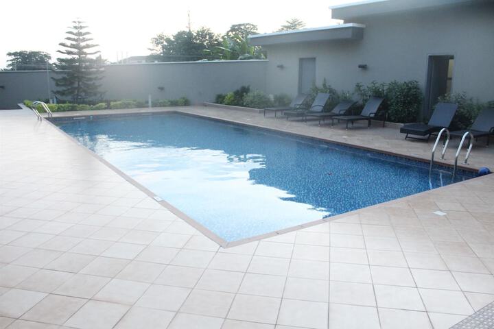 Pool 22 of 37