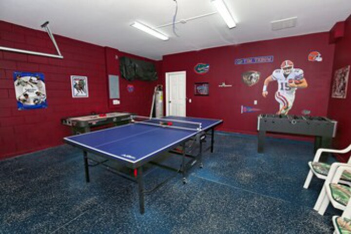 Room 11 of 46