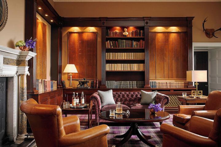 Lounge 173 of 214