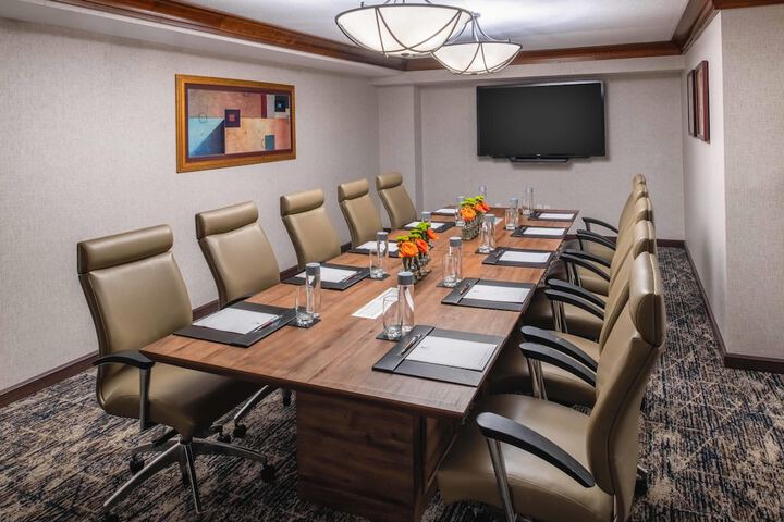 Meeting facility