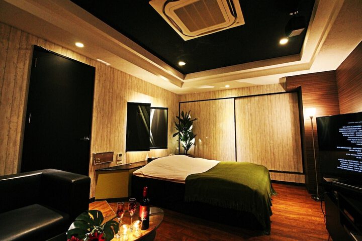 Room 38 of 51