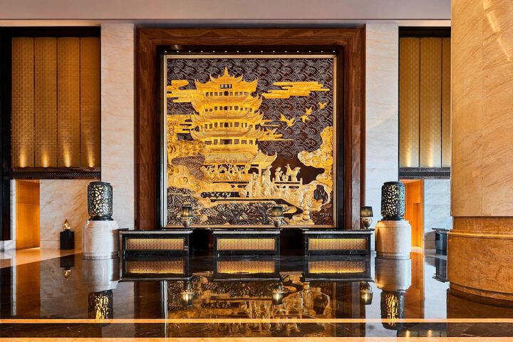 Hotel Interior 3 of 95