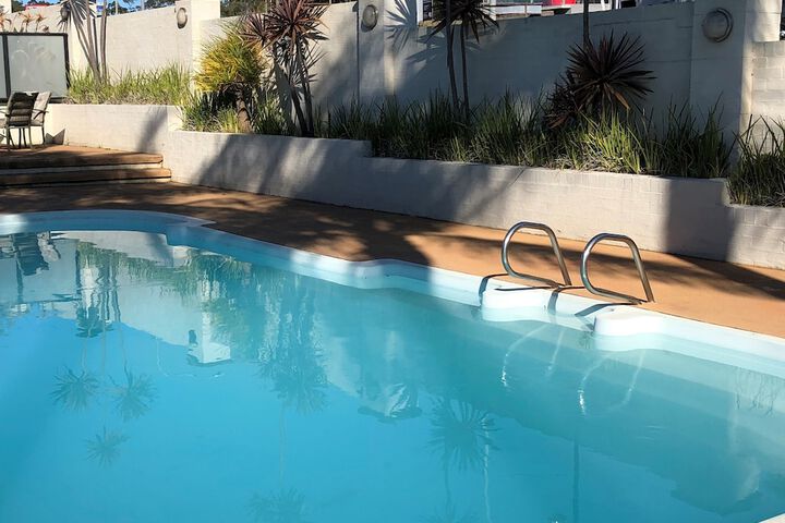 Pool 49 of 62