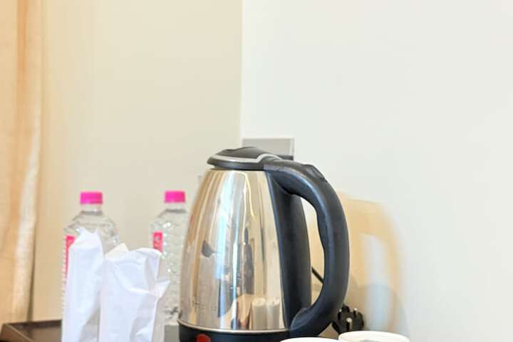 Breakfast/Coffee Service 8 of 16