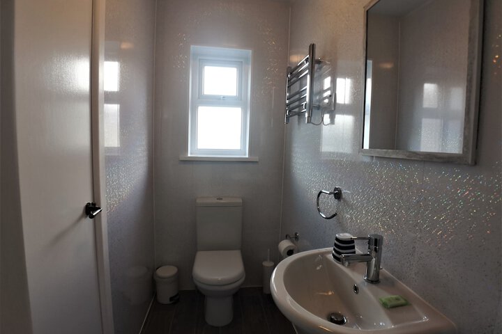 Room 75 of 102