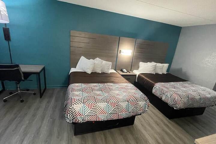 Room 6 of 21