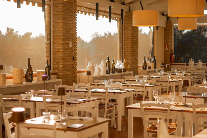 Dining Photos