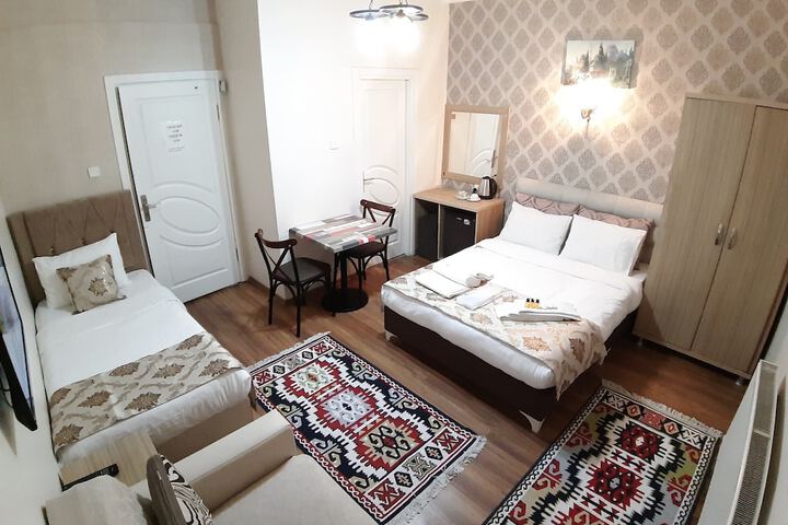Room 45 of 123