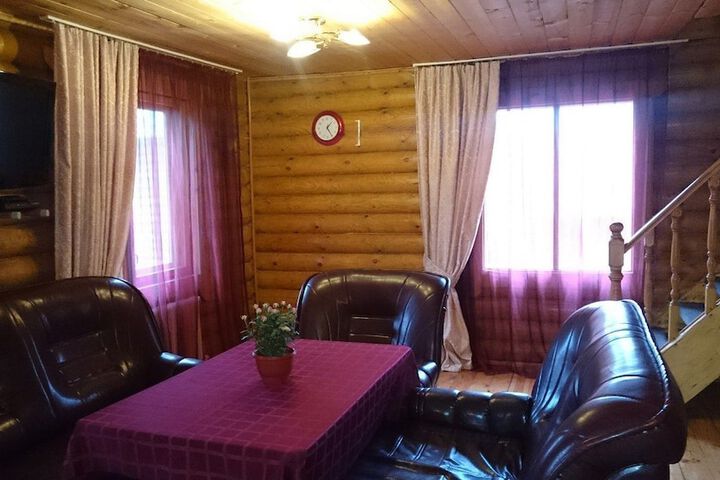 Room 4 of 24