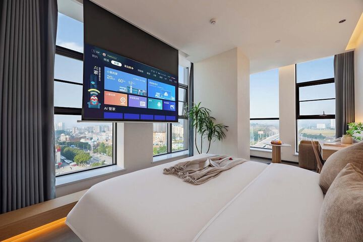 Room 10 of 54