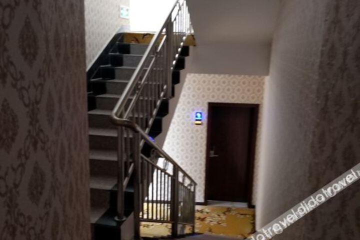 Hotel Interior 10 of 18