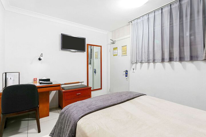 Room 19 of 55