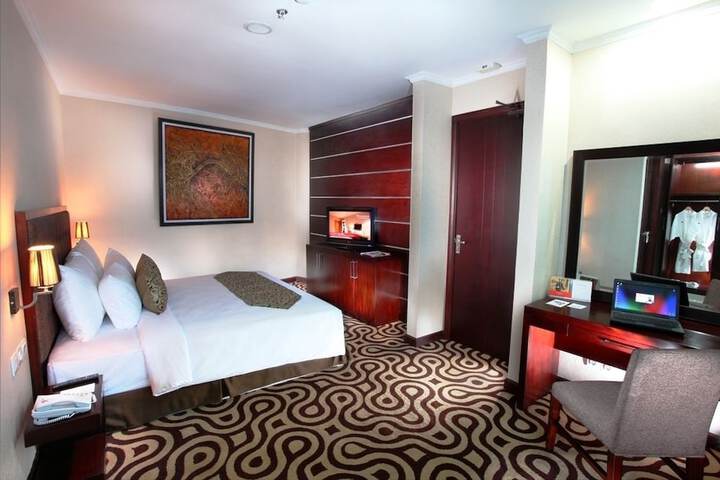 Room 20 of 38