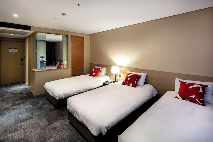 Room 39 of 122