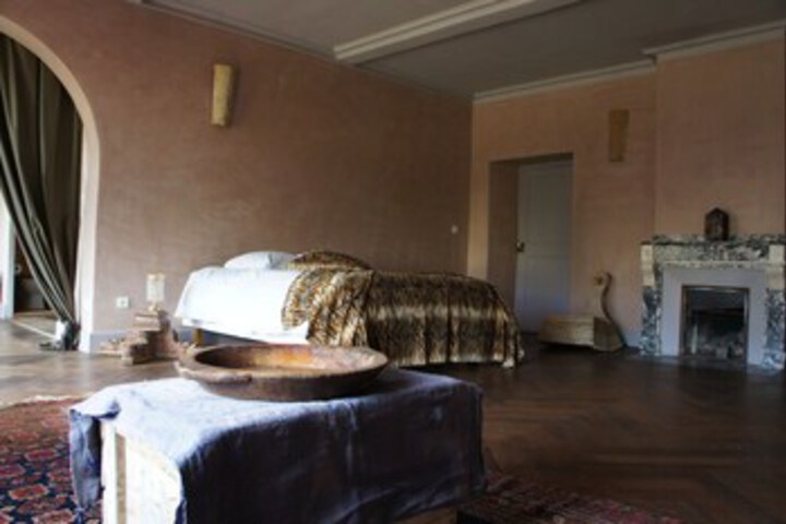 Room 51 of 54