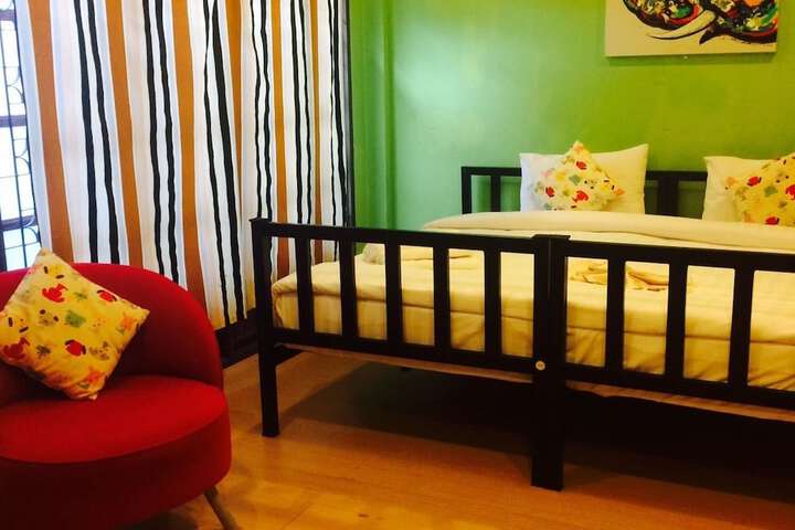 Room 27 of 52