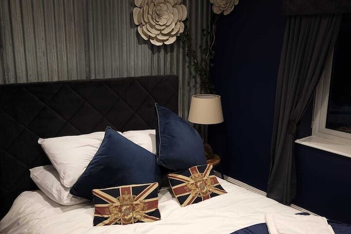 Room 5 of 54