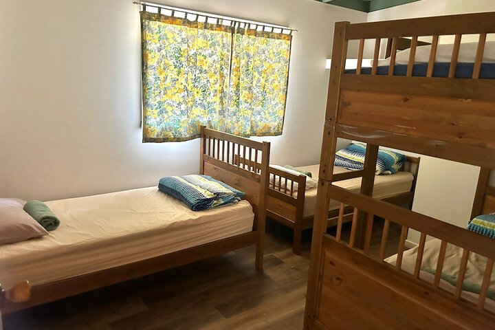 Room 16 of 74