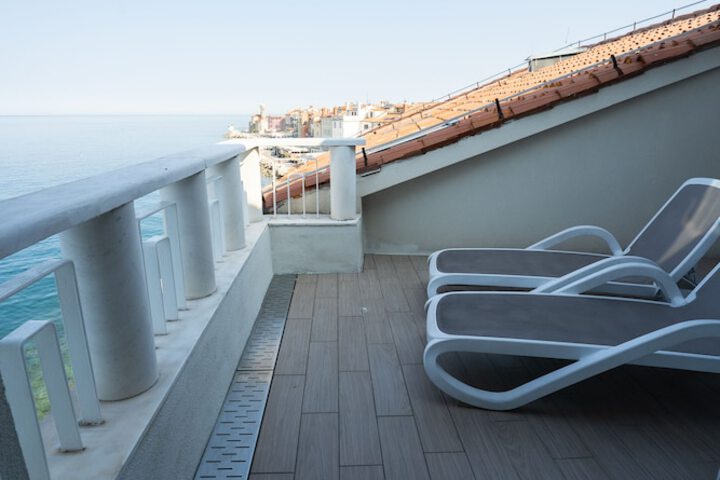 Terrace/Patio 56 of 132