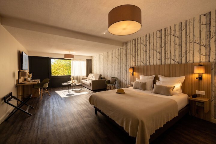 Room 21 of 52