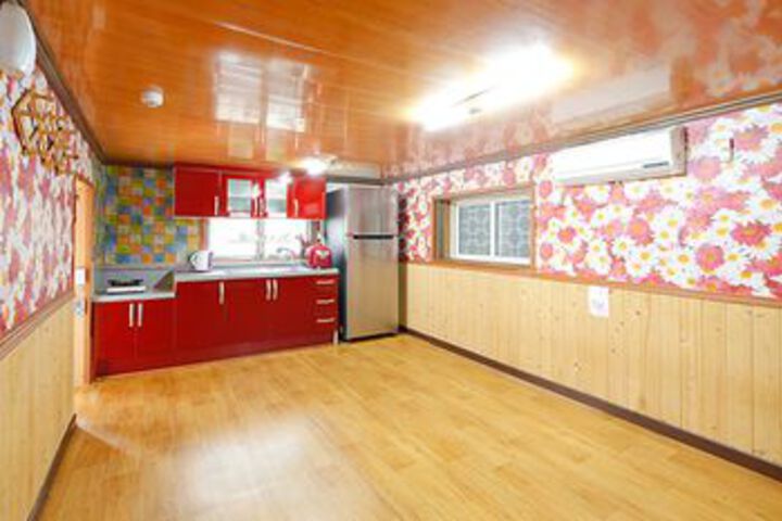 Room 36 of 89