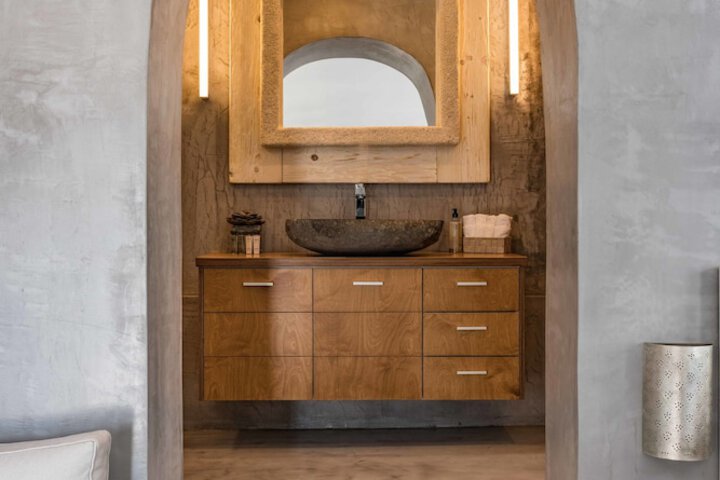 Bath Interior