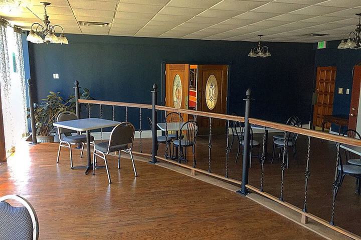 Banquet hall
