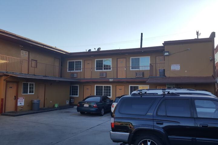 Property Grounds 23 of 36