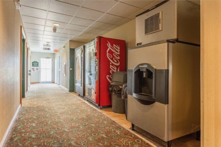 Vending machine
