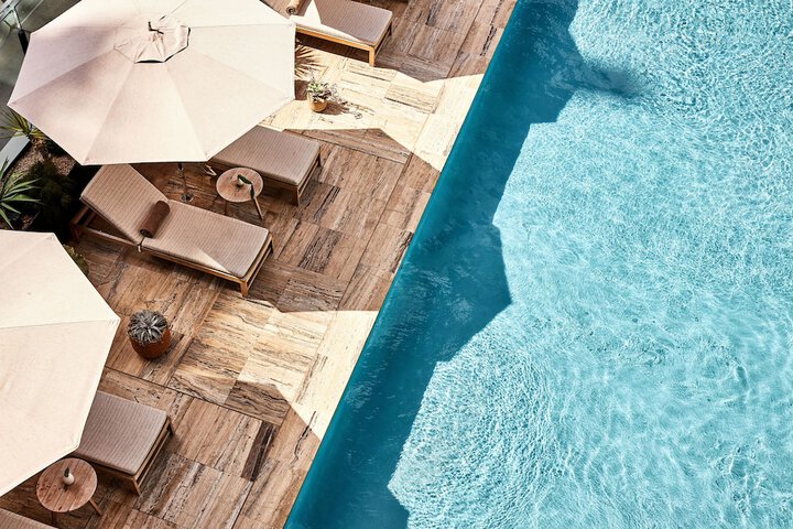 Rooftop pool