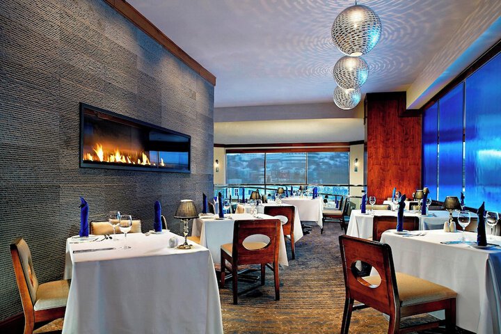 Dining 42 of 75