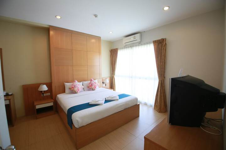 Room 19 of 62